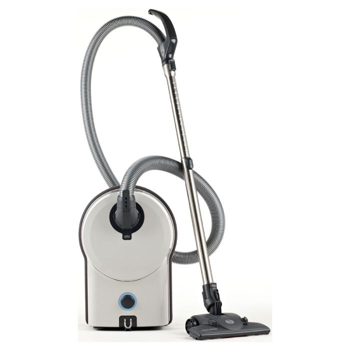 D8 PROFESSIONAL VACUUM CLEANER